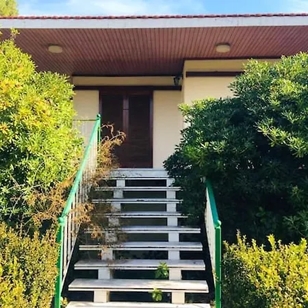 Charming In Dilesi With Private Garden 60 M²